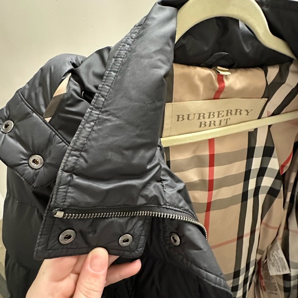 Burberry puffer coat - Picture 8 of 14